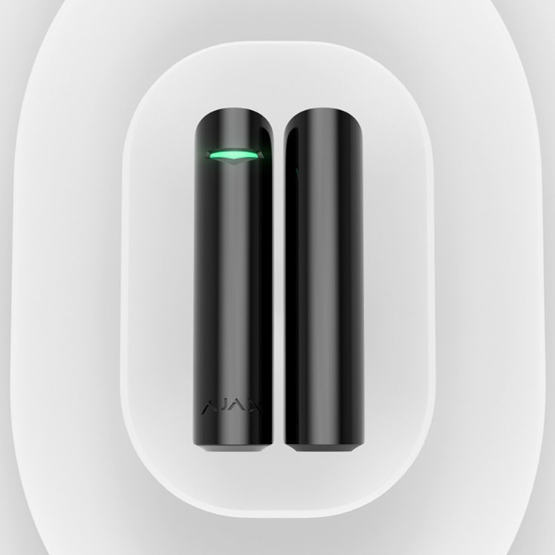 DoorProtect: Magneetcontact dat direct meldt wanneer een deur of raam opengaat