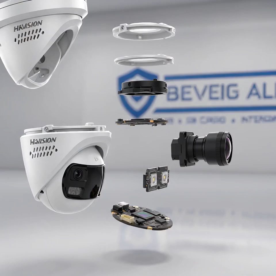 Exploded-view van een professionele Hikvision beveiligingscamera met lens, sensor en behuizing